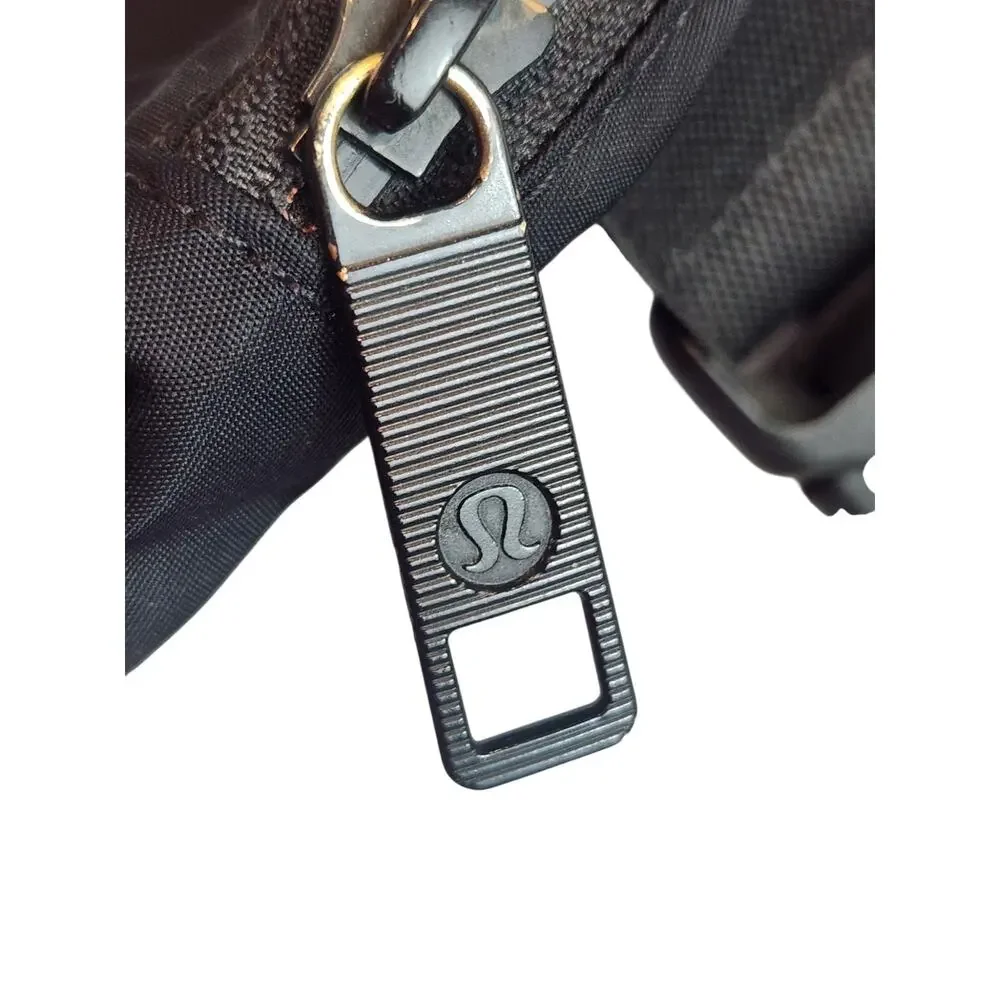 Lululemon Black Belt Bag /‎ Crossbody Pouch Adjustable Strap Nylon
